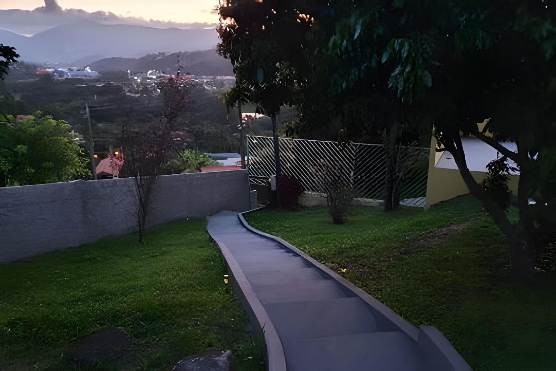 Chacara Com Piscina Aquecida- Perdoes Villa Bom Jesus dos Perdões Kültér fotó